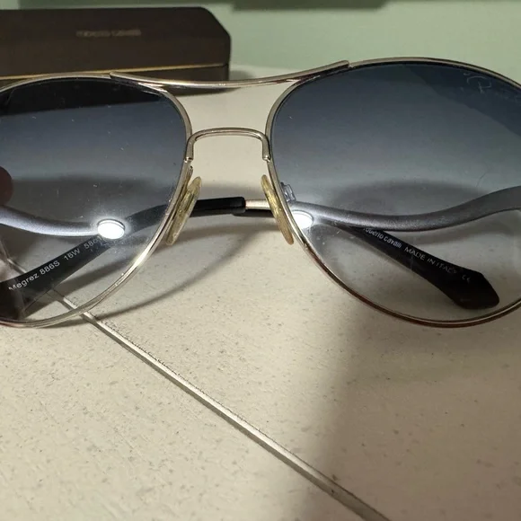 Roberto Cavalli Silver and Blue Aviator Sunglasses Sunglasses display picture 1